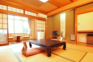 湯田上温泉　なつかしの宿　末廣館