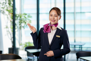 ホテルマンの平均年収はいくら？待遇・キャリアアップする為に必要なスキルもご紹介‼