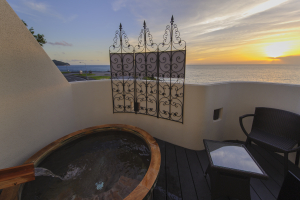 頬杖の刻 (ほおづえのとき)