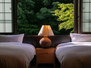 鶴井の宿　紫雲荘