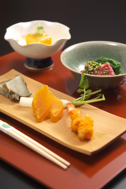 懐石料理前菜の一例