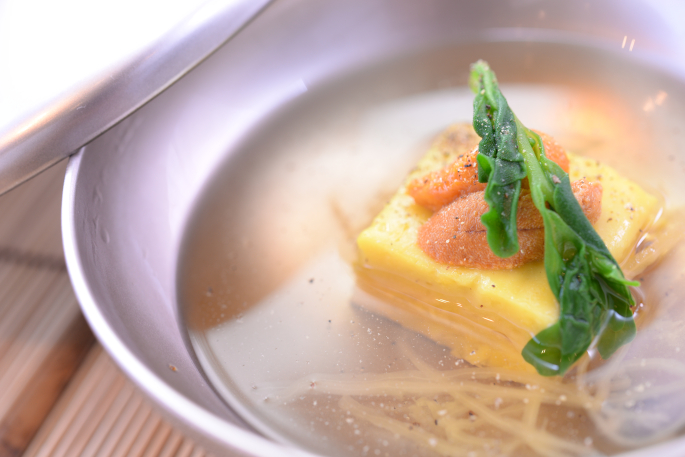 【有限会社シンクロス・リゾート】　箱根強羅　白檀　・　玄　箱根強羅　・　懐石旅庵　阿しか里