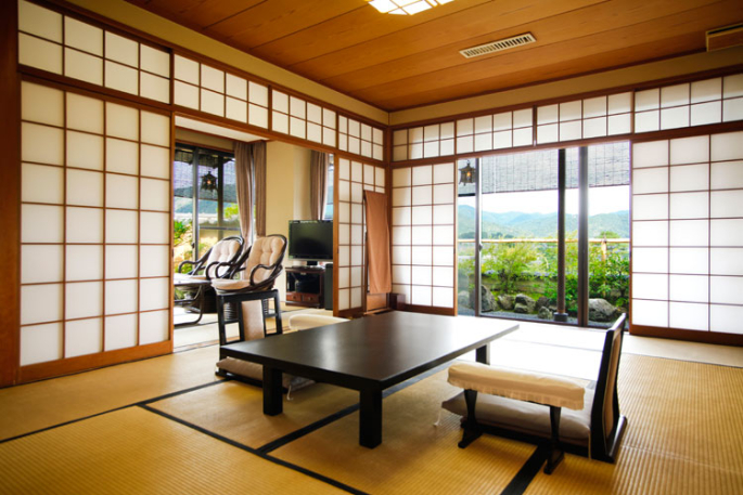 京都　嵐山温泉　渡月亭