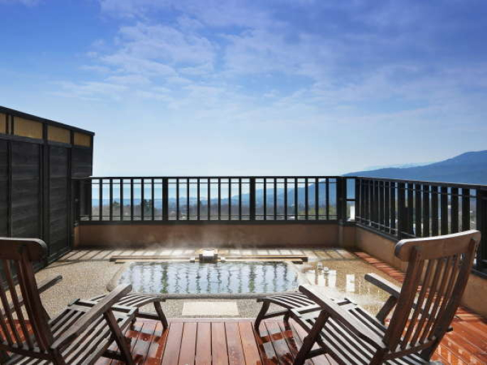 花彩亭　グループ