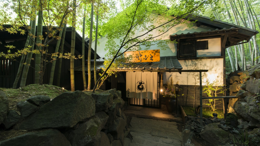 秘境　白川源泉　山荘　竹ふえ