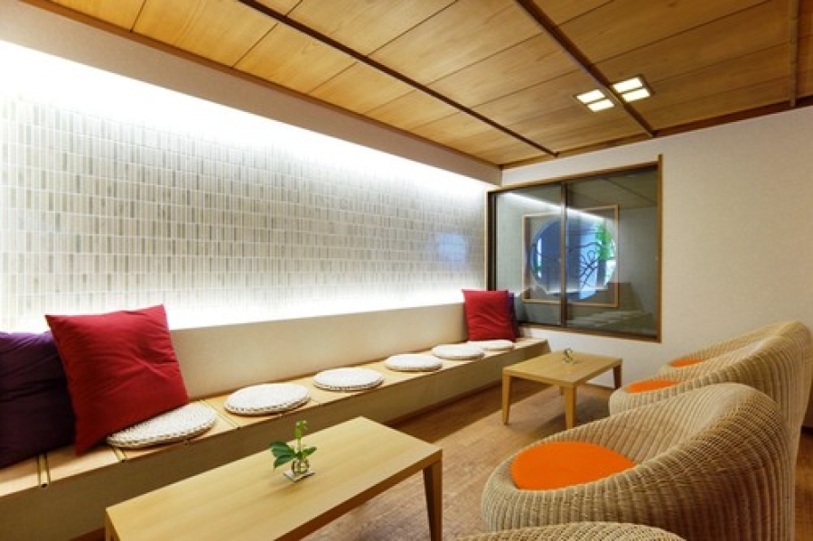 京都　嵐山温泉　渡月亭