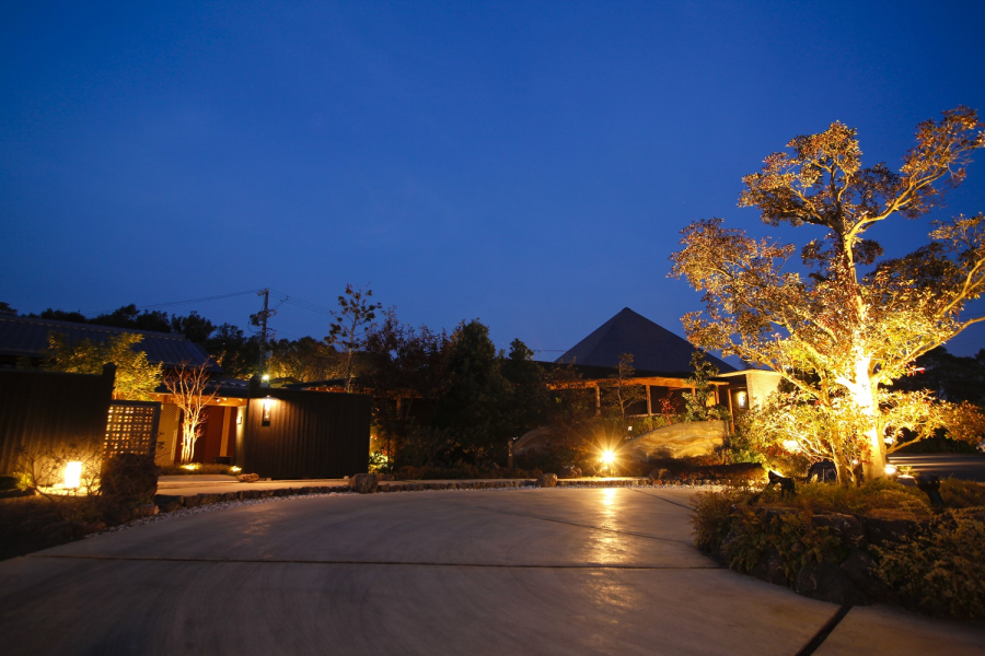 株式会社モアレリゾート