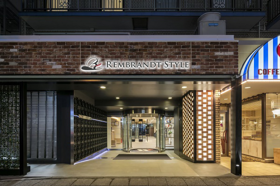 株式会社レンブラントホールディングス