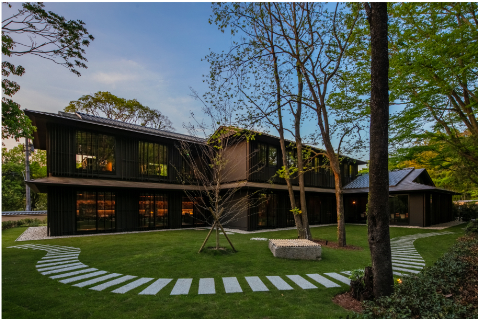 レストラン滴水