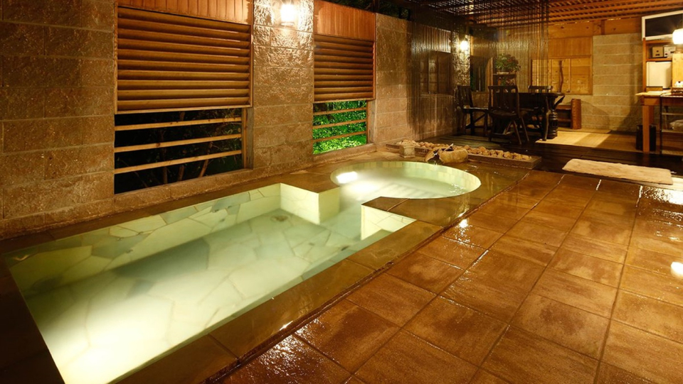 白雲荘貸切露天風呂