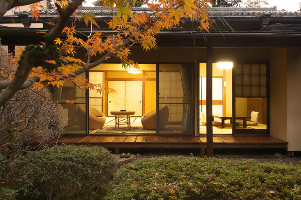 庭から見たお部屋